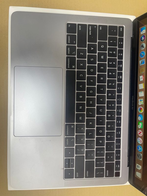 MacBook Air A1392 (2019) - Image 4